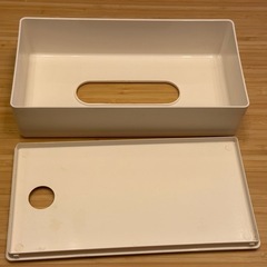 【下北沢で引き渡し】シンプル スチール製 ティッシュケース ホワイトの画像