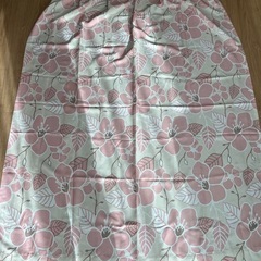 カーテン　レースカーテンそれぞれ2枚組セットまとめ売りの画像