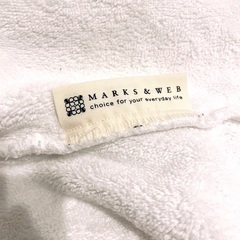 MARKS&WEB フード付きベビーバスローブ ホワイトの画像