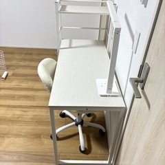 机＋椅子セットの画像