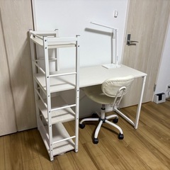 机＋椅子セットの画像