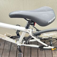 NESTO LIMIT クロスバイク　アルミフレーム440㎜　外装21段変速　引取専用－①の画像