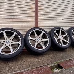 ESSEX　18インチアルミホイール、タイヤ　４本セットの画像