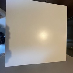 サイドテーブルの画像