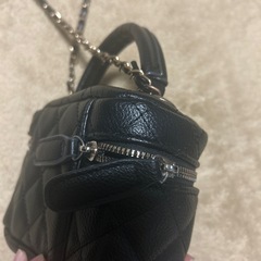 ショルダーバッグの画像