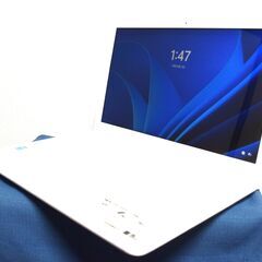 ASUS定番タイプCorei3最新Windows11メモリ4GB高速SSD120GBWifi接続可能カメラ内蔵の画像