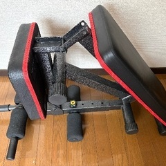 調整可能トレーニングベンチの画像