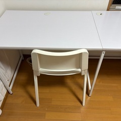 デスク＋IKEA椅子＋棚セットの画像