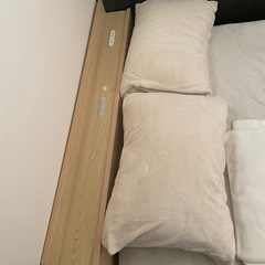 セミダブルベッドの画像