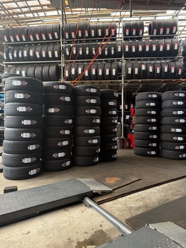 215/45R17. オールシーズン新品4本タイヤ+交換、愛知県大府市、アマントレーディング株式会社タイヤ専門店