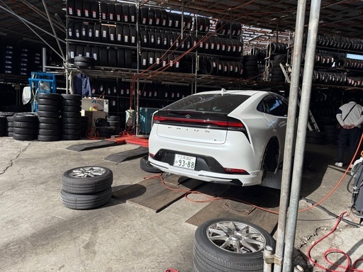 215/45R17. オールシーズン新品4本タイヤ+交換、愛知県大府市、アマントレーディング株式会社タイヤ専門店