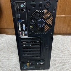 ゲーミングパソコンの画像