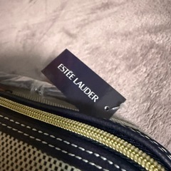 ESTEE LAUDER ポーチの画像