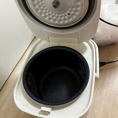 【¥500】小型 炊飯器（1〜2合）使用感あり／引っ越し整理の画像
