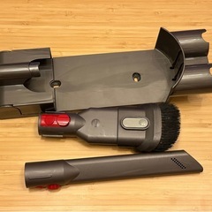 【三軒茶屋で引き渡し】Dyson 壁掛けホルダー＋ノズル2本セット の画像
