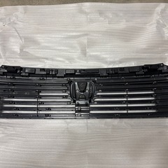 Honda　ヴェゼル　純正フロントグリル　　新品美品の画像