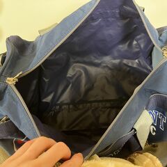 Champion（チャンピオン）大型ボストンバッグ 売ります【¥500】の画像