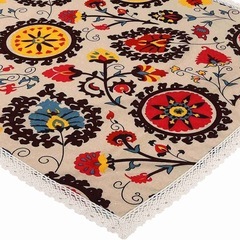 花柄レース付き テーブルクロスの画像