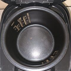 象印マイコン炊飯ジャー極め炊き NL-DT10-BA　2023年製の画像