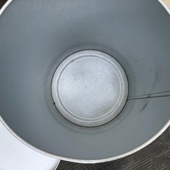 11228😺　スチール缶　ゴミ箱の画像