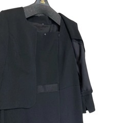 【新品タグ付き】東京イギンブラックフォーマル ワンピーススーツの画像
