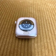 【ほぼ未使用】Applewatch 11 ローズゴールドアルミニウムの画像