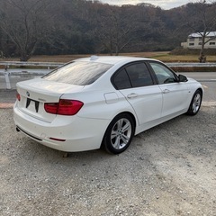 希少6速MT BMW f30 3シリーズ　320iの画像
