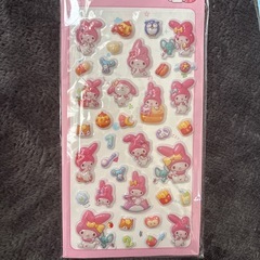 サンリオ ぷくぷくシール 夜光シール クロミ マイメロの画像