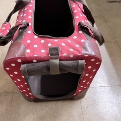 ペットキャリーの画像