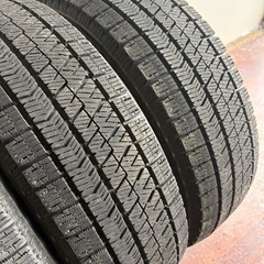 175/65/14冬VRX2の画像