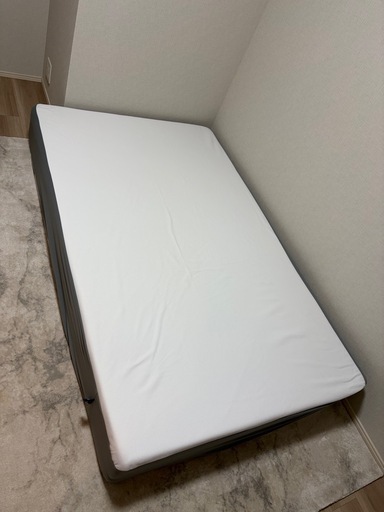 美品】エマスリープセミダブルマットレス (さく) 海老名のベッドの中古