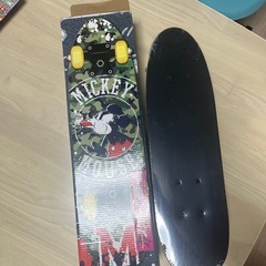 ミッキーマウス　スケートボード　スケボーの画像