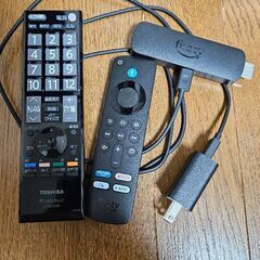 TOSHIBA 32vテレビ・FireTVStickセットの画像