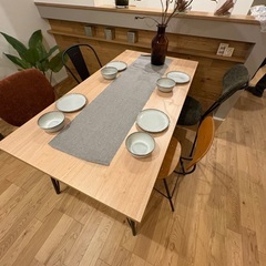 関家具 ダイニングテーブル 新品未使用の画像