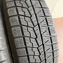 212/65/16冬ヨコハマ2本の画像