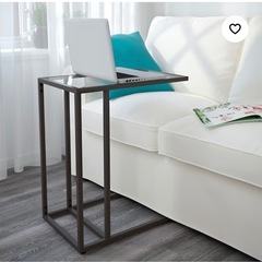 IKEA ヴィットショー サイドテーブルの画像