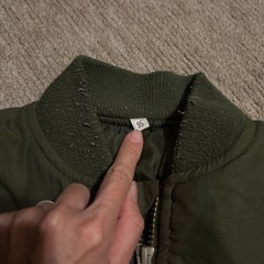 サイズ95 カーキのブルゾンの画像