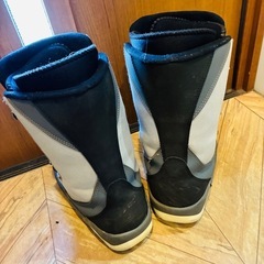 スノーボードブーツ　27.0cmの画像