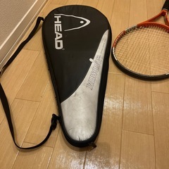 HEADのテニスラケットの画像