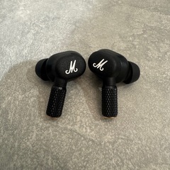 マーシャル　ワイヤレスイヤホンの画像