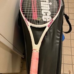 テニスラケットの画像
