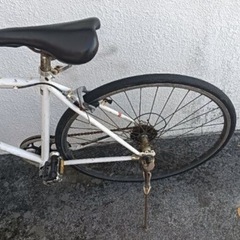 クロスバイク　自転車の画像