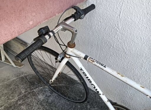 クロスバイク　自転車