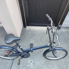 歳末処分価格！ 防犯登録致します。折りたたみ式自転車の画像