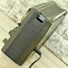 東芝「トライエックス1600」3バンドラジオの画像