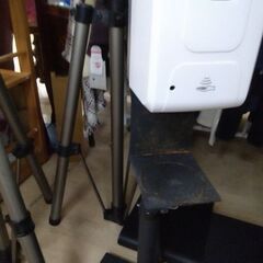 アルコールディスペンサー　スタンド付き　消毒　インフルエンザ対策　900円から3000円の画像