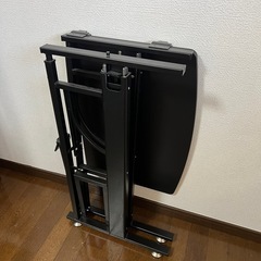 スタンディングデスクの画像