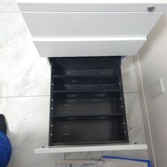 オフィスワゴン デスクワゴン 鍵有の画像