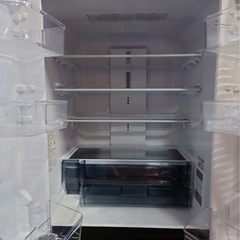 SHARP冷蔵庫の画像