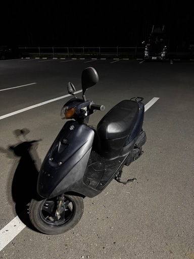 SUZUKI　LETSII　黒　中古破格です Suzuki Let's II (スズキ レッツ2) (にゃんにゃん) 北大宮のスズキの